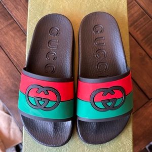 Gucci slides